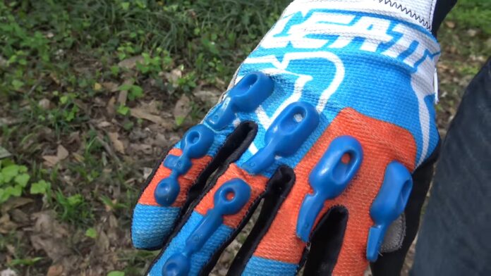 How to Choose the Right Mountain Bike Glove